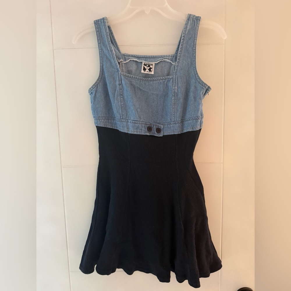 Zanoni by Jalate Light Wash Denim Top